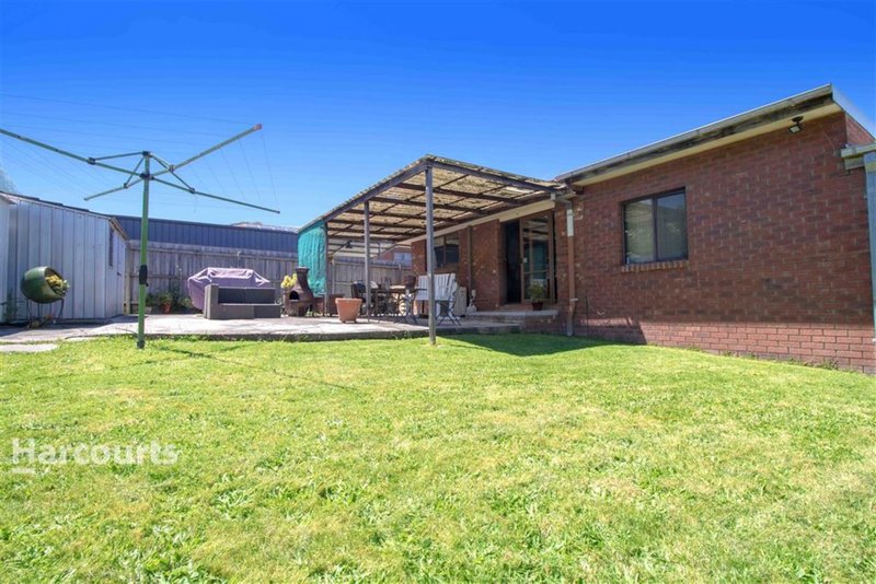 Photo - 3 Millswyn Avenue, Hampton Park VIC 3976 - Image 8