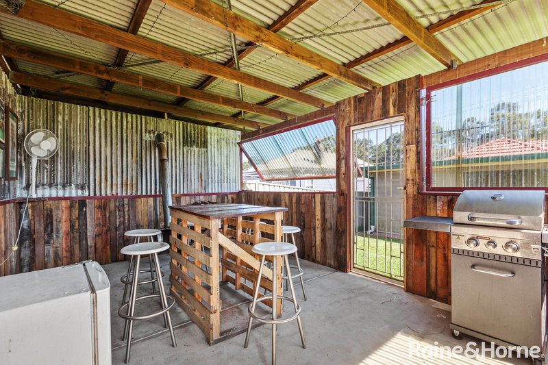 Photo - 3 Minmi Road, Wallsend NSW 2287 - Image 13