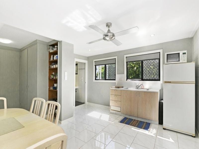 Photo - 3 Miramar Street, Bongaree QLD 4507 - Image 2