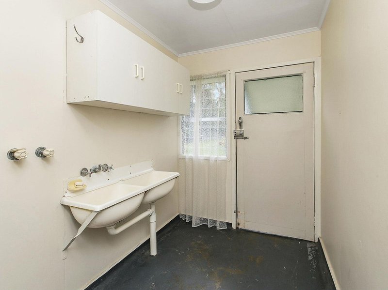 Photo - 3 Mirrin Street, Gailes QLD 4300 - Image 12