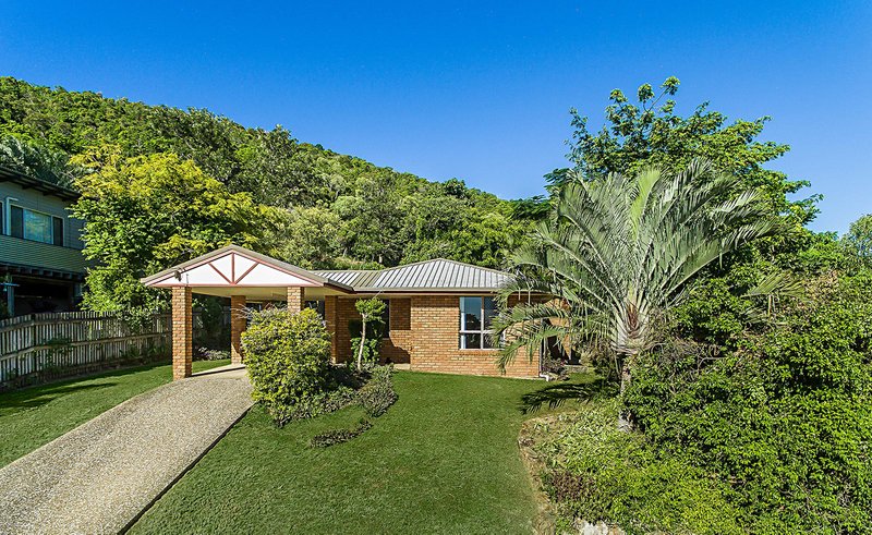 Photo - 3 Misfeld Street, Yeppoon QLD 4703 - Image 1