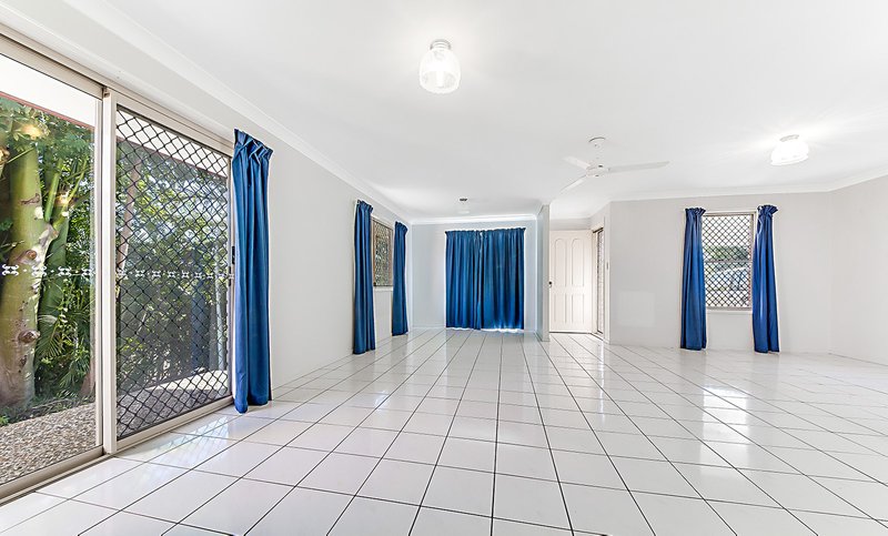 Photo - 3 Misfeld Street, Yeppoon QLD 4703 - Image 4