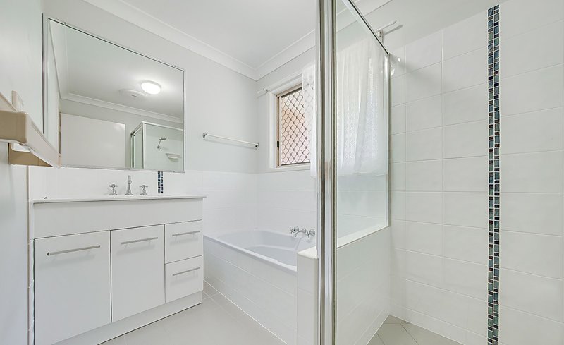 Photo - 3 Misfeld Street, Yeppoon QLD 4703 - Image 7