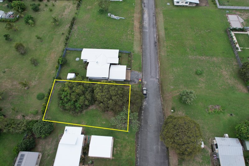 Photo - 3 Mistletoe Street, Forrest Beach QLD 4850 - Image 3