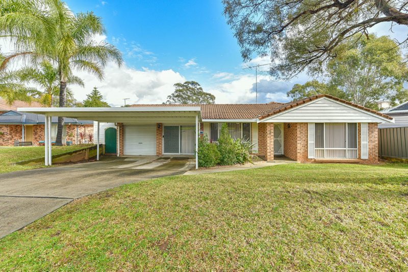 3 Moffat Place, Minto NSW 2566