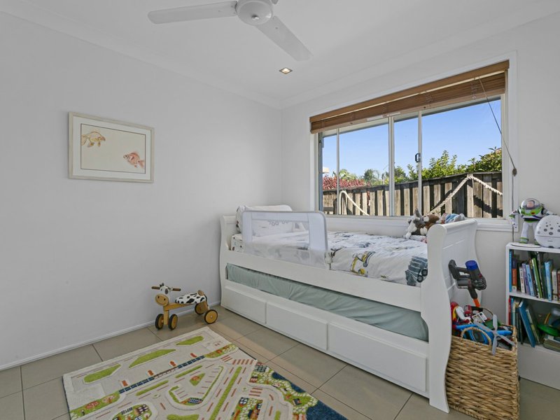 Photo - 3 Mojave Drive, Burleigh Waters QLD 4220 - Image 13