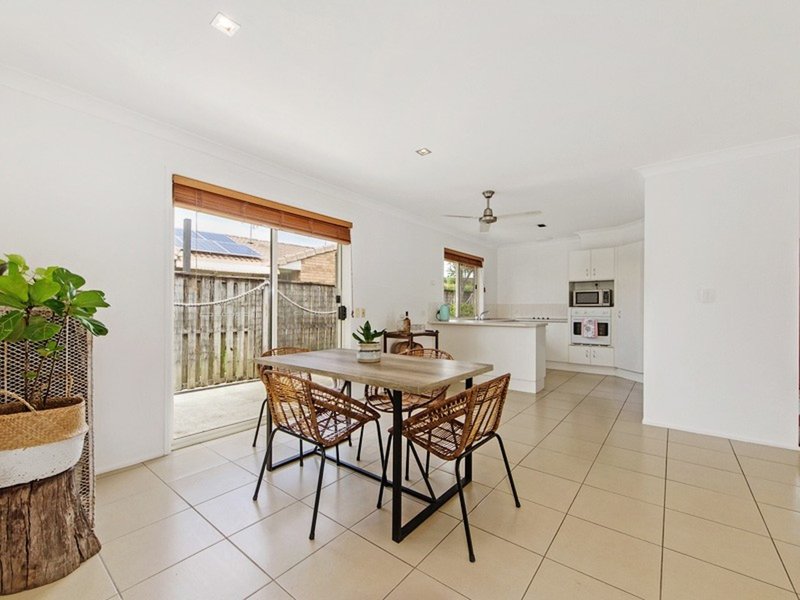 Photo - 3 Mojave Drive, Burleigh Waters QLD 4220 - Image 7