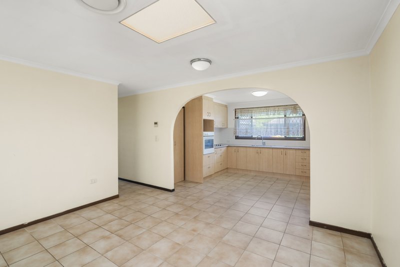 Photo - 3 Mokera Avenue, Palm Beach QLD 4221 - Image 4