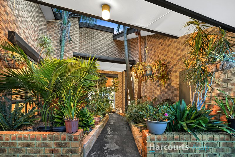 Photo - 3 Monkhouse Drive, Endeavour Hills VIC 3802 - Image 14