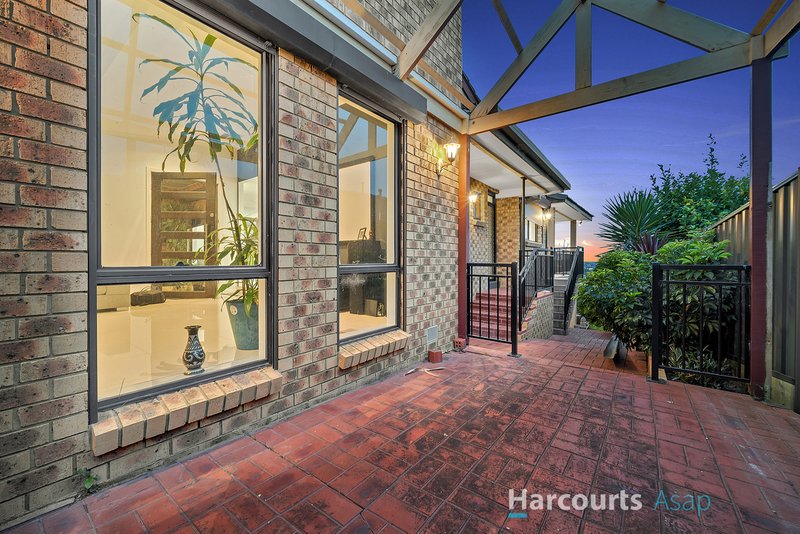 Photo - 3 Monkhouse Drive, Endeavour Hills VIC 3802 - Image 18