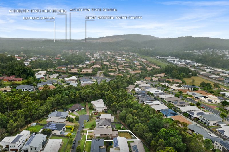 Photo - 3 Monsato Close, Upper Kedron QLD 4055 - Image 19