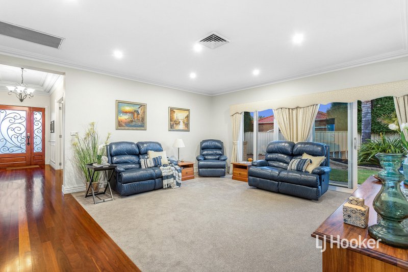 Photo - 3 Monte Carlo Drive, Point Cook VIC 3030 - Image 6