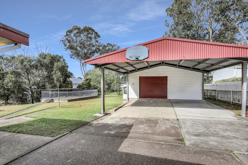 Photo - 3 Moore Road, Bolwarra Heights NSW 2320 - Image 14