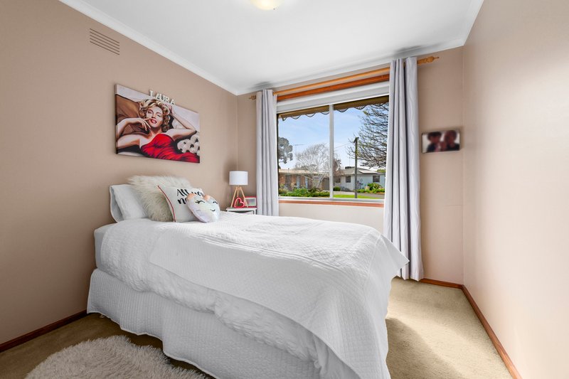 Photo - 3 Moray Court, Corio VIC 3214 - Image 8