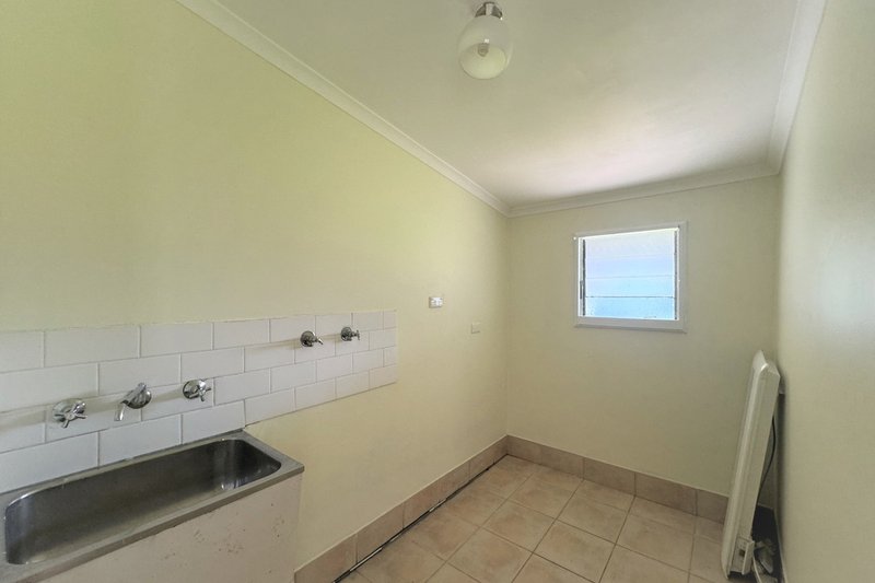 Photo - 3 Moresby Way, Bathurst NSW 2795 - Image 7