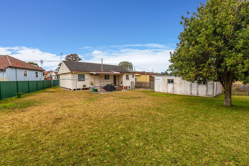 Photo - 3 Morgan Crescent, Raymond Terrace NSW 2324 - Image 10