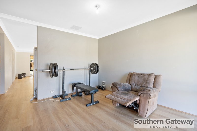 Photo - 3 Morolo Street, Seville Grove WA 6112 - Image 26