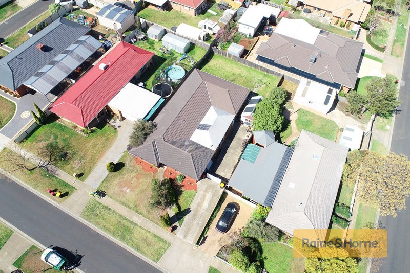 Photo - 3 Morrow Street, Melton West VIC 3337 - Image 13