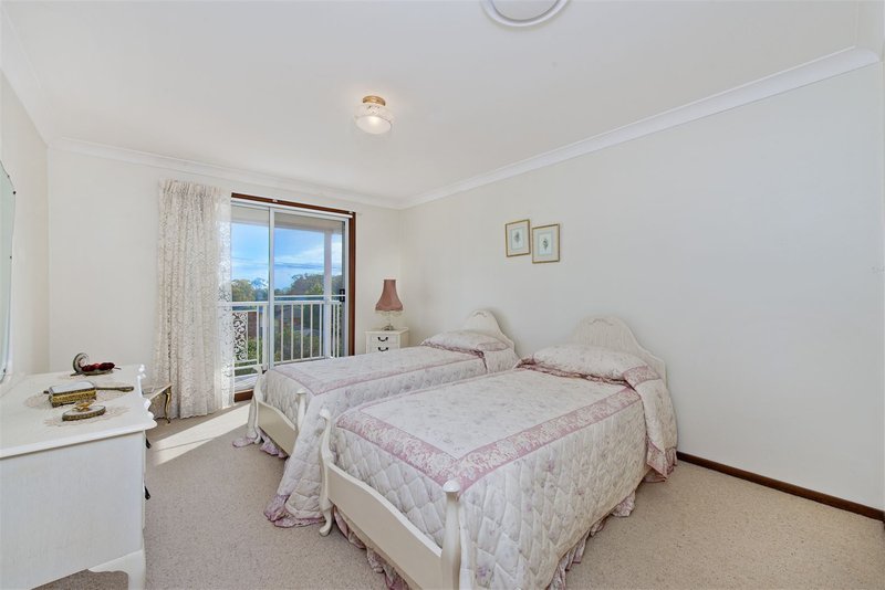 Photo - 3 Moruya Drive, Port Macquarie NSW 2444 - Image 6