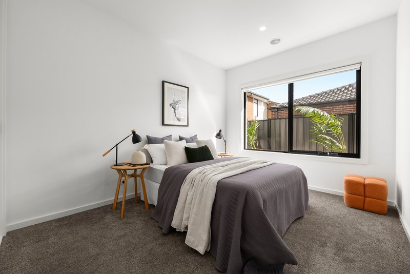 Photo - 3 Mottlecah Circuit, Craigieburn VIC 3064 - Image 17
