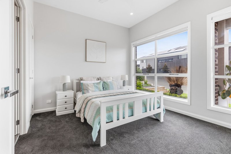 Photo - 3 Mount Scott Way, North Kellyville NSW 2155 - Image 9