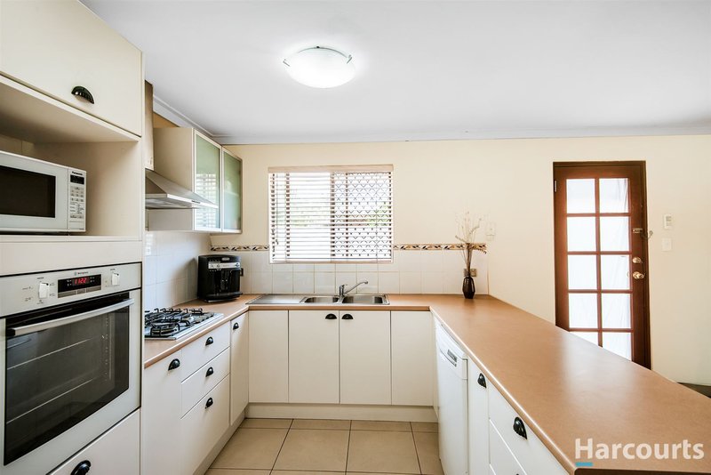 Photo - 3 Mueller Court, Padbury WA 6025 - Image 7