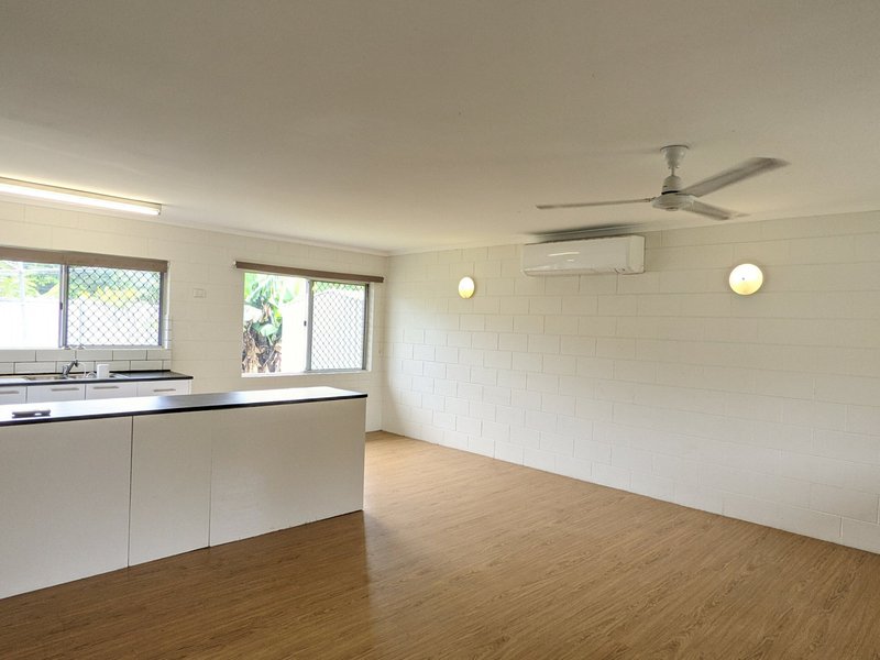 Photo - 3 Mulligan Street, Manoora QLD 4870 - Image 2