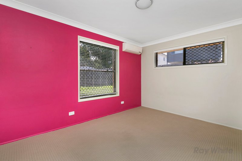 Photo - 3 Murrumba Street, Runcorn QLD 4113 - Image 6