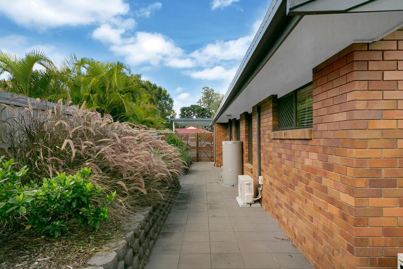 Photo - 3 Murrumba Street, Runcorn QLD 4113 - Image 11