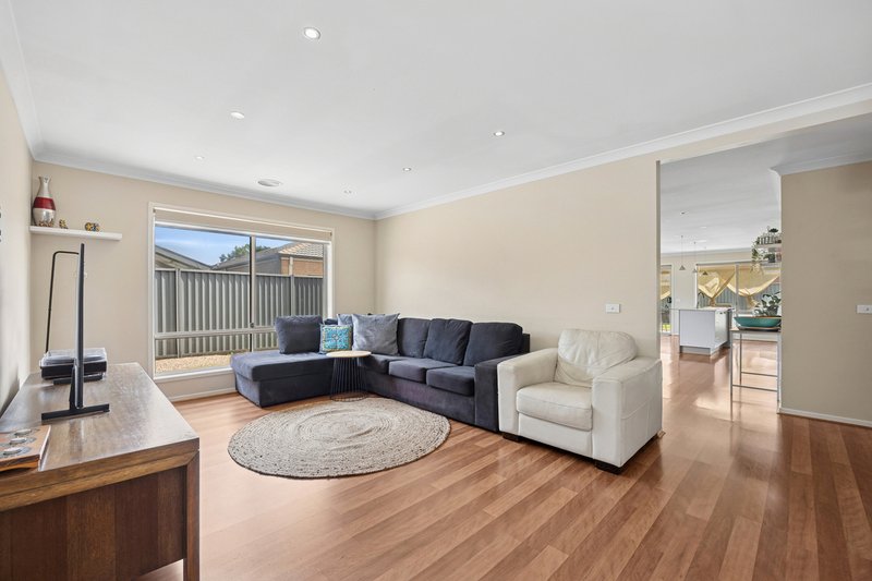 Photo - 3 Musk Duck Court, Lara VIC 3212 - Image 7