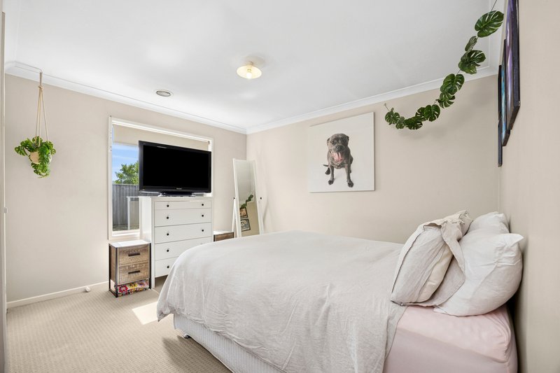 Photo - 3 Musk Duck Court, Lara VIC 3212 - Image 11