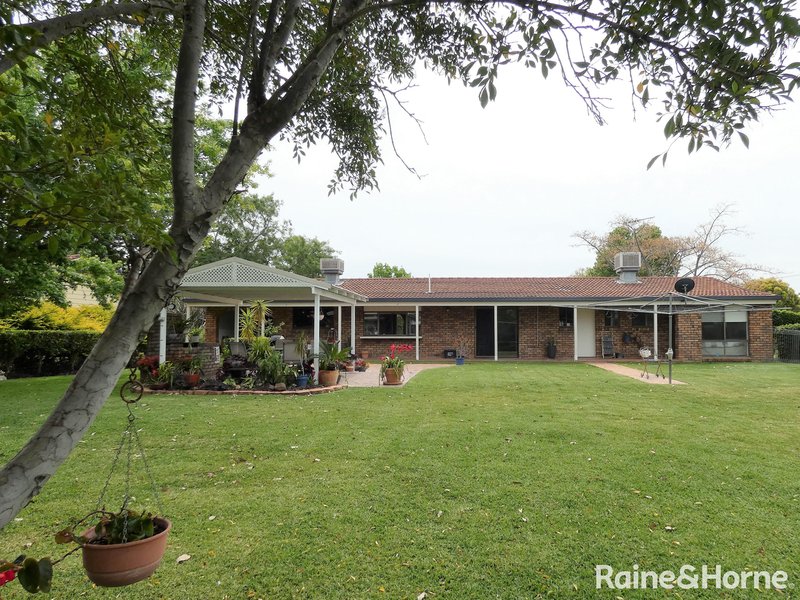 Photo - 3 Myall Place, Moree NSW 2400 - Image 11