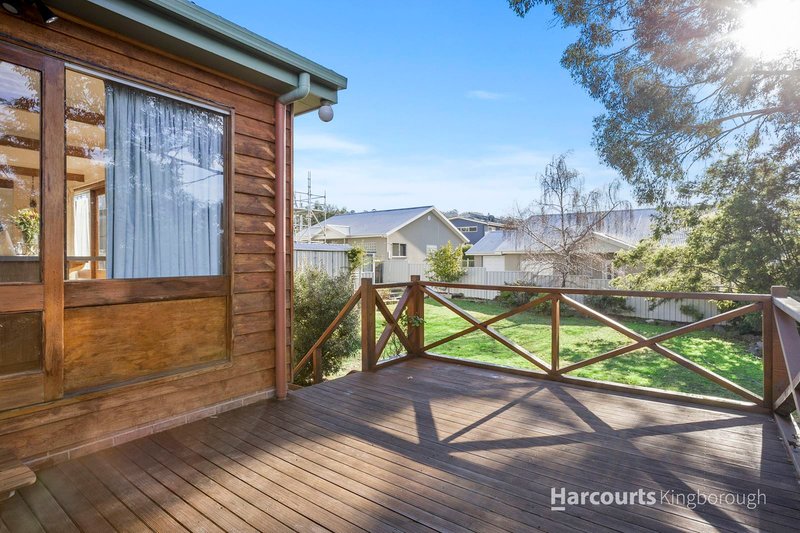 Photo - 3 Myuna Road, Blackmans Bay TAS 7052 - Image 16