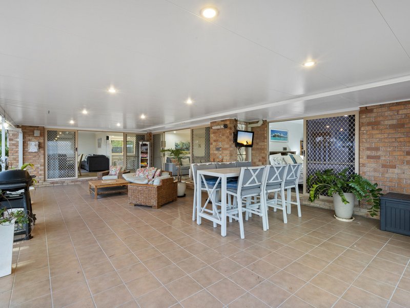 Photo - 3 Nairn Court, Highland Park QLD 4211 - Image 23