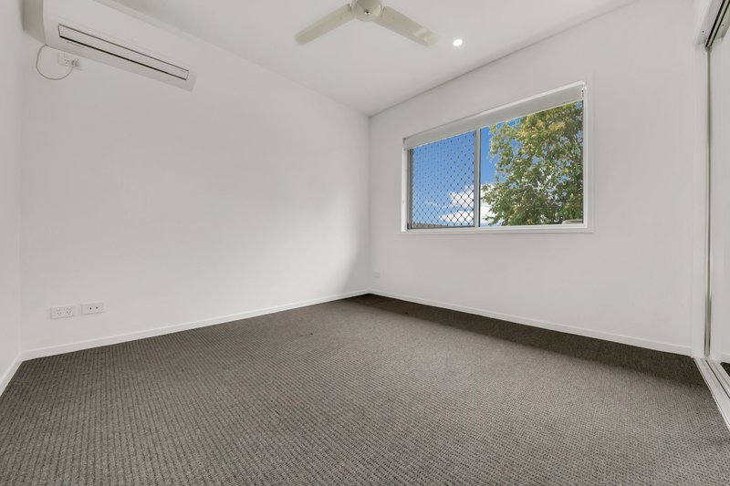 Photo - 3 Namadgi Terrace, New Auckland QLD 4680 - Image 8