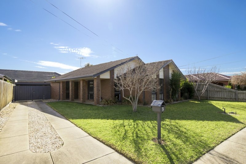 3 Nantilla Crescent, Werribee VIC 3030