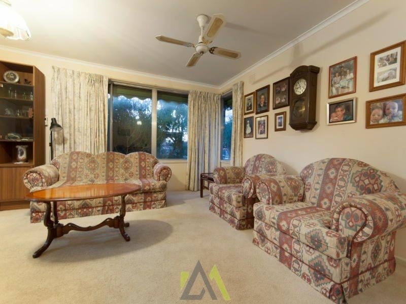 Photo - 3 Naranga Crescent, Frankston VIC 3199 - Image 6