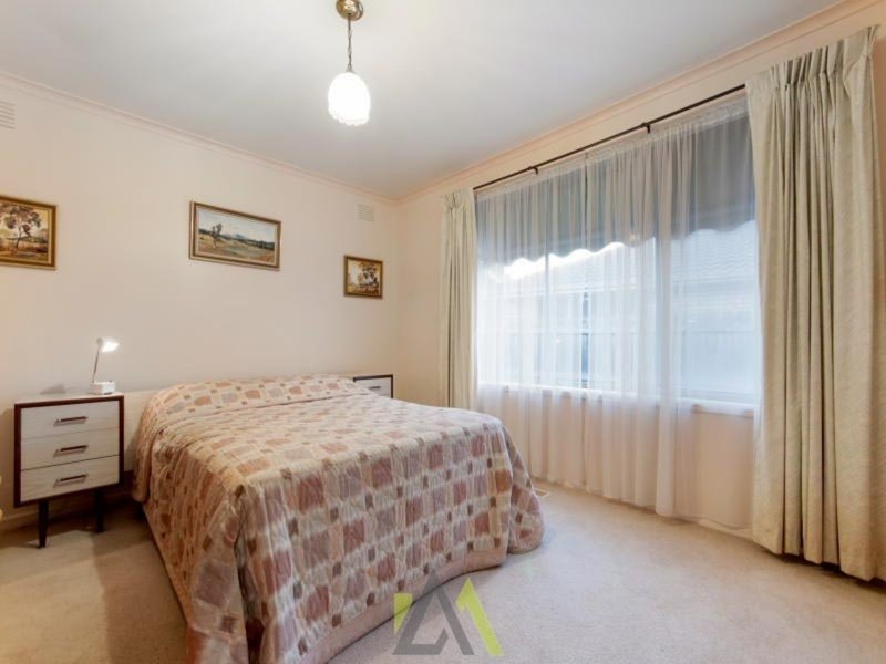 Photo - 3 Naranga Crescent, Frankston VIC 3199 - Image 8