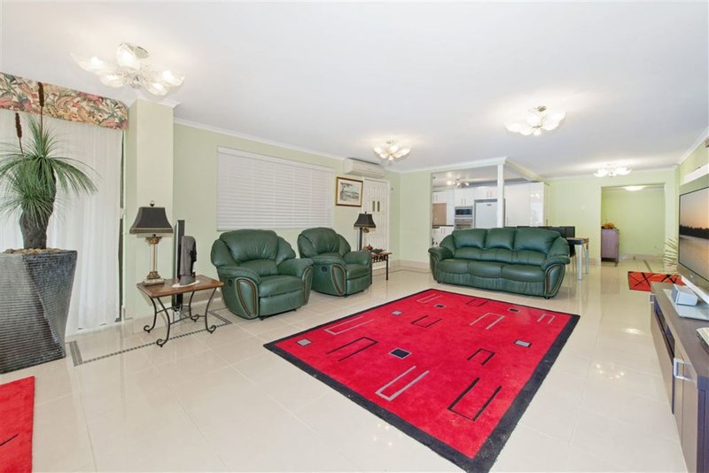 Photo - 3 Narimba Close, Port Macquarie NSW 2444 - Image 5