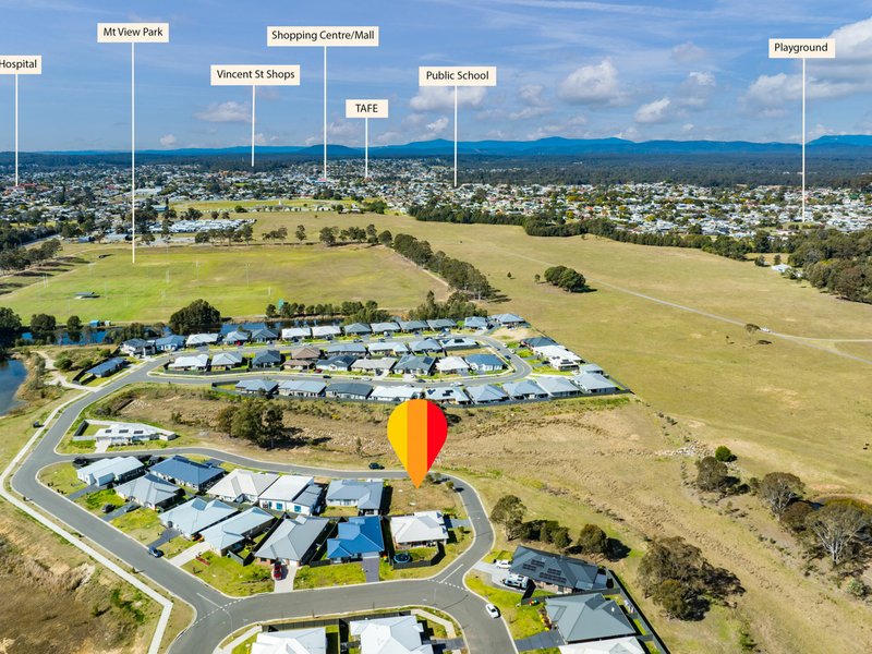 Photo - 3 Natures Way, Cessnock NSW 2325 - Image 2