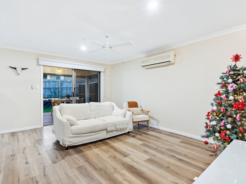 Photo - 3 Niccy Road, Coomera QLD 4209 - Image 9