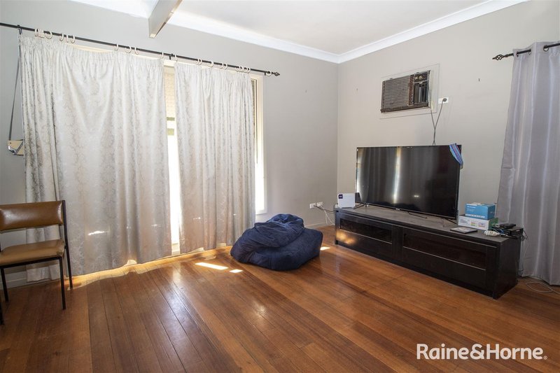 Photo - 3 Nicholson Terrace, Port Augusta SA 5700 - Image 4