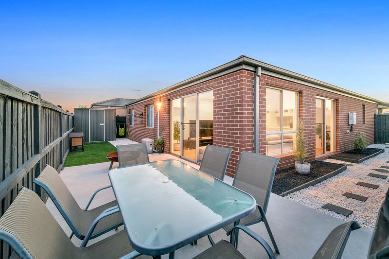 Photo - 3 Nightingale Road, Mickleham VIC 3064 - Image 17