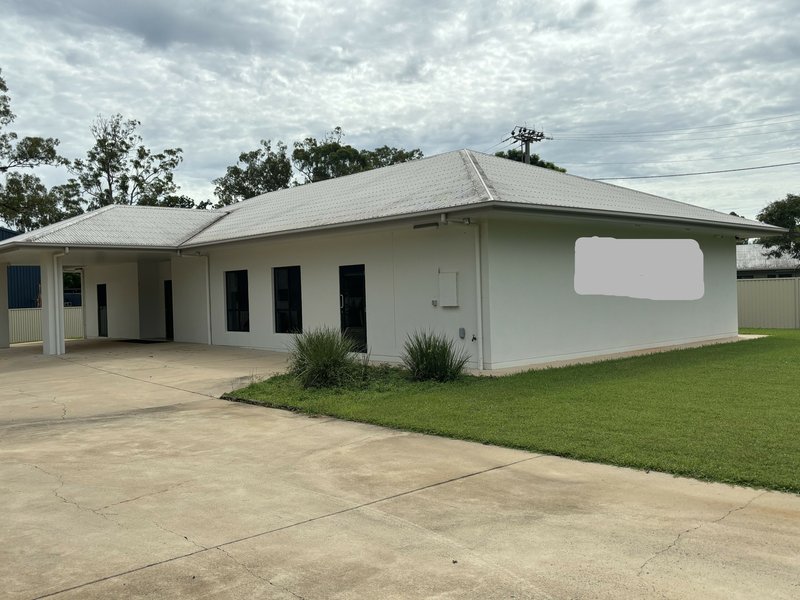 Photo - 3 Northern Ave , Rocky Point QLD 4874 - Image 2
