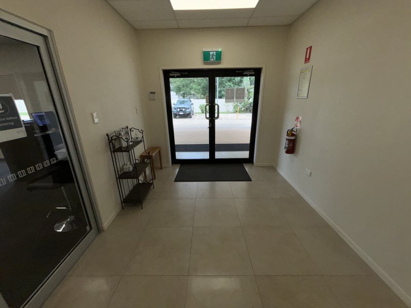 Photo - 3 Northern Ave , Rocky Point QLD 4874 - Image 14