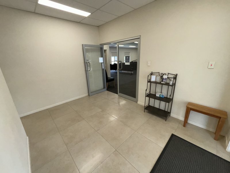 Photo - 3 Northern Ave , Rocky Point QLD 4874 - Image 17
