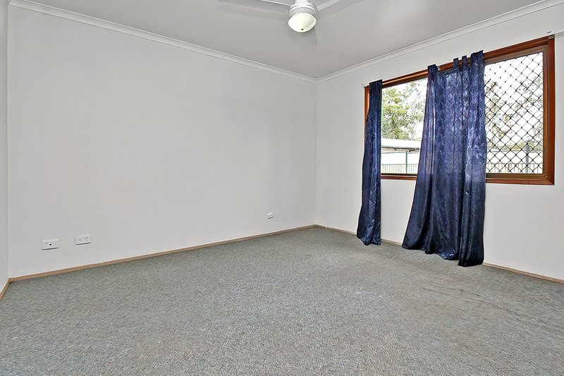 Photo - 3 Nugent Street, Bellbird Park QLD 4300 - Image 14