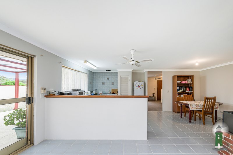 Photo - 3 Numbat Court, Brookdale WA 6112 - Image 2