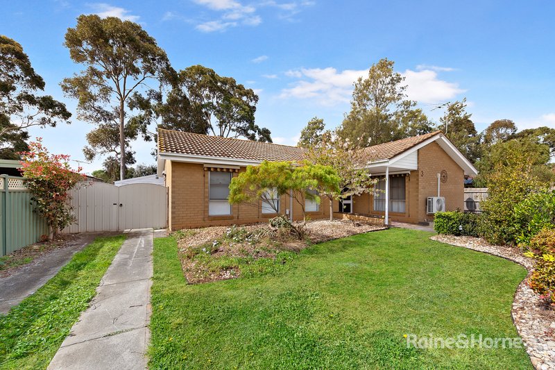 Photo - 3 Nunniong Street, Werribee VIC 3030 - Image 4