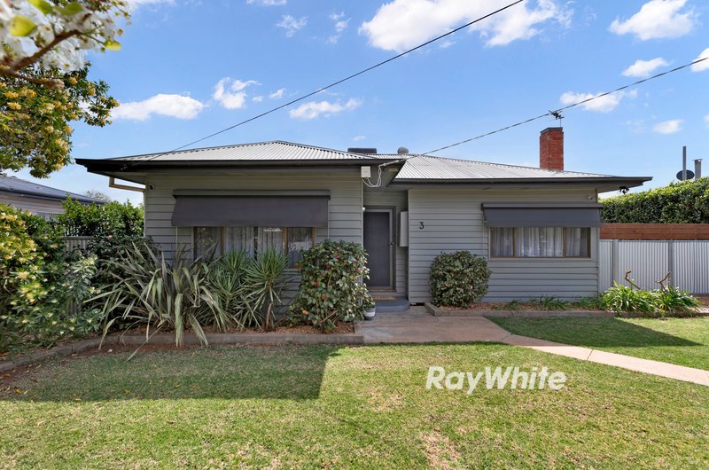 Photo - 3 Oak Avenue, Mildura VIC 3500 - Image